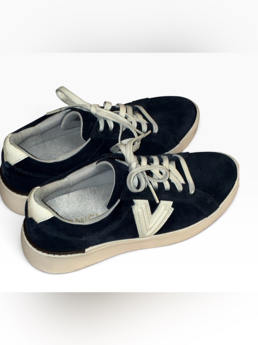 Vionic Women's Kearny Lace 2.0 Sneakers Tennis Shoes Navy Blazer colorway Sz 7.5